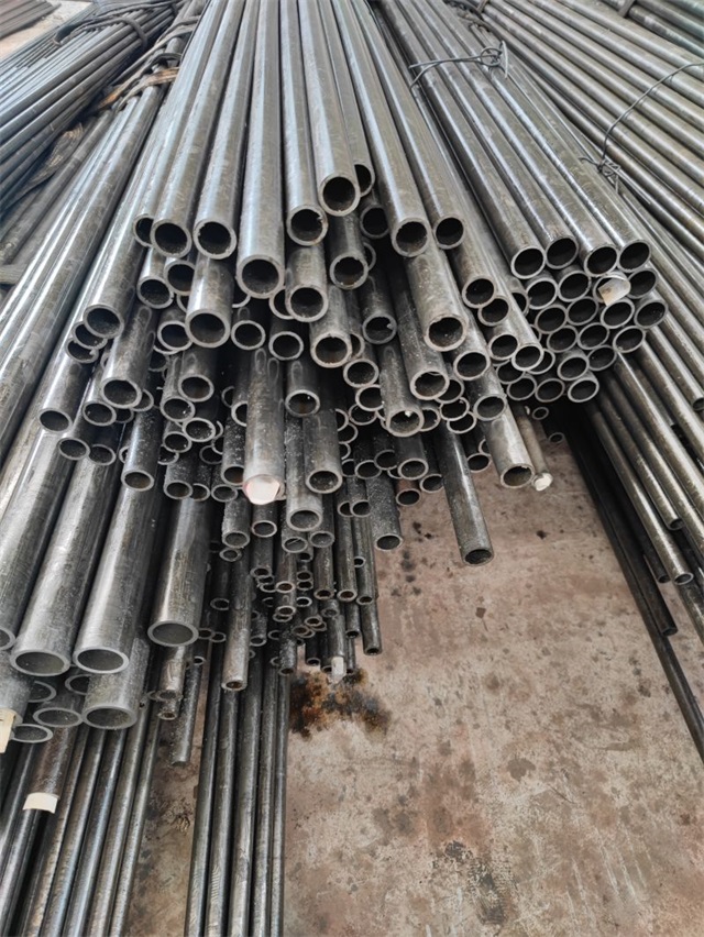 山东16mn精密无缝钢管