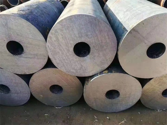 山东厚壁热轧无缝钢管