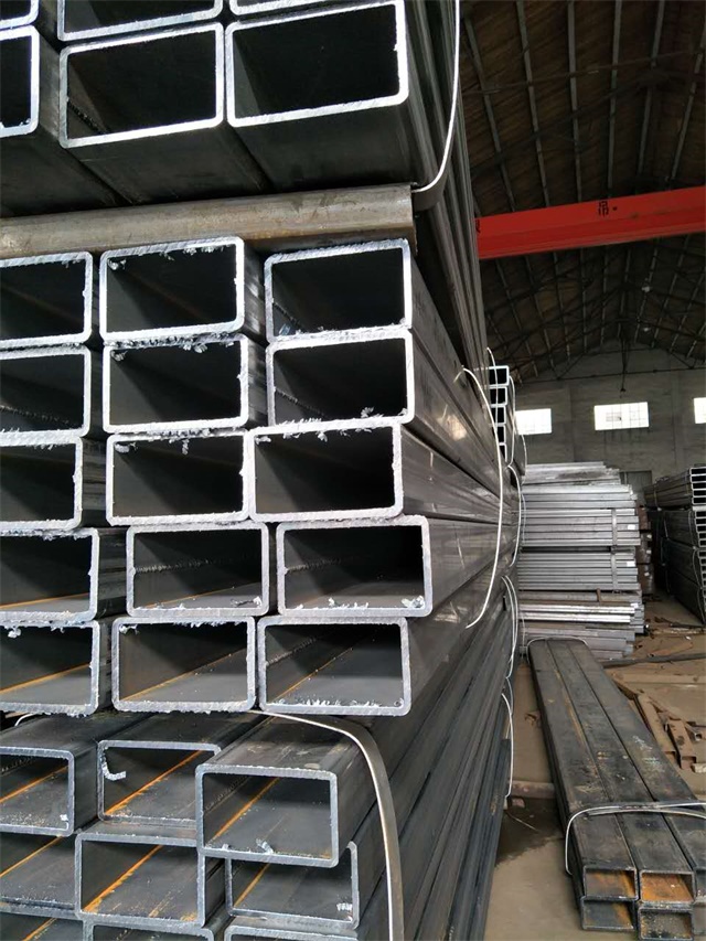 山东镀锌无缝钢管厂家